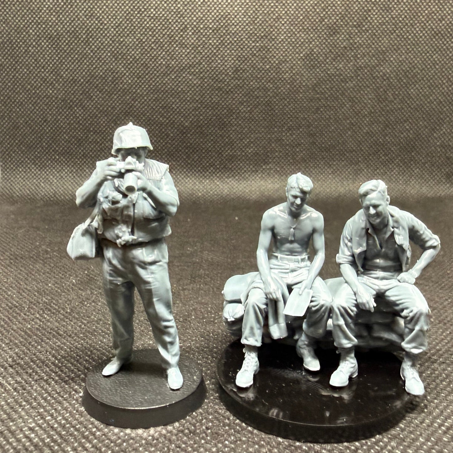Horst Faas & US-Soldaten - Vietnamkrieg Fotografen-Szene (4-teiliges Figurenset)