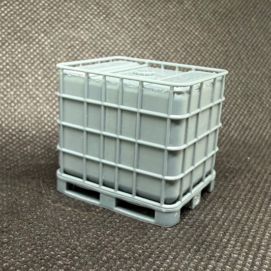 IBC mit Palette 1000L