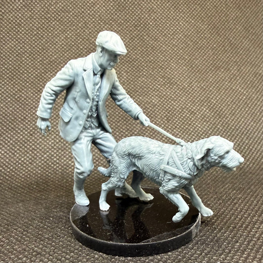 Mann mit Hund – Spaziergang
