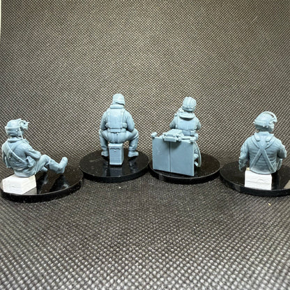 UH-1Y Venom Helicopter Besatzung sitzend - 4-teiliges Figuren-Set
