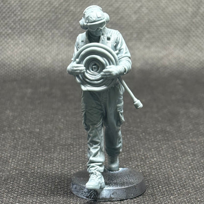 US Navy Crew Hose Runner Resin Figure