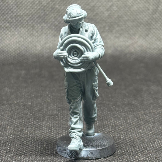 US Navy Crew Hose Runner Resin Figure