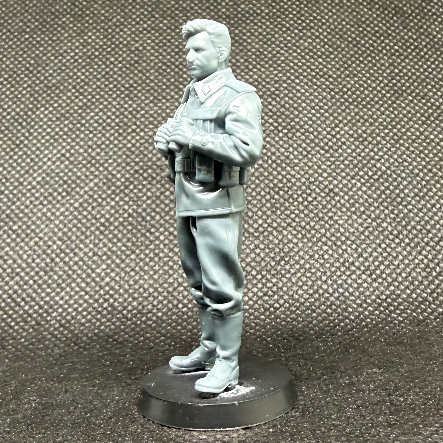 WW2_German_Tank_Commander_Premium_Resin_Figure