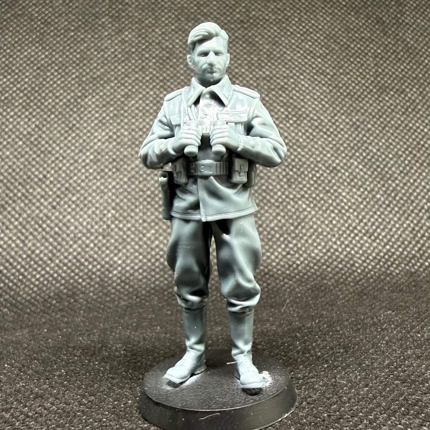 WW2_German_Tank_Commander_Premium_Resin_Figure_1_35_1_48_1_72